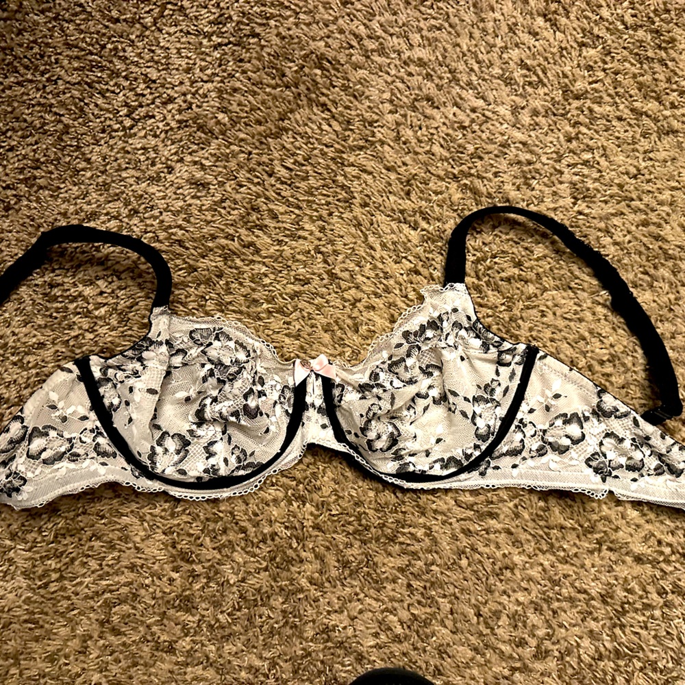 VS bra only work once